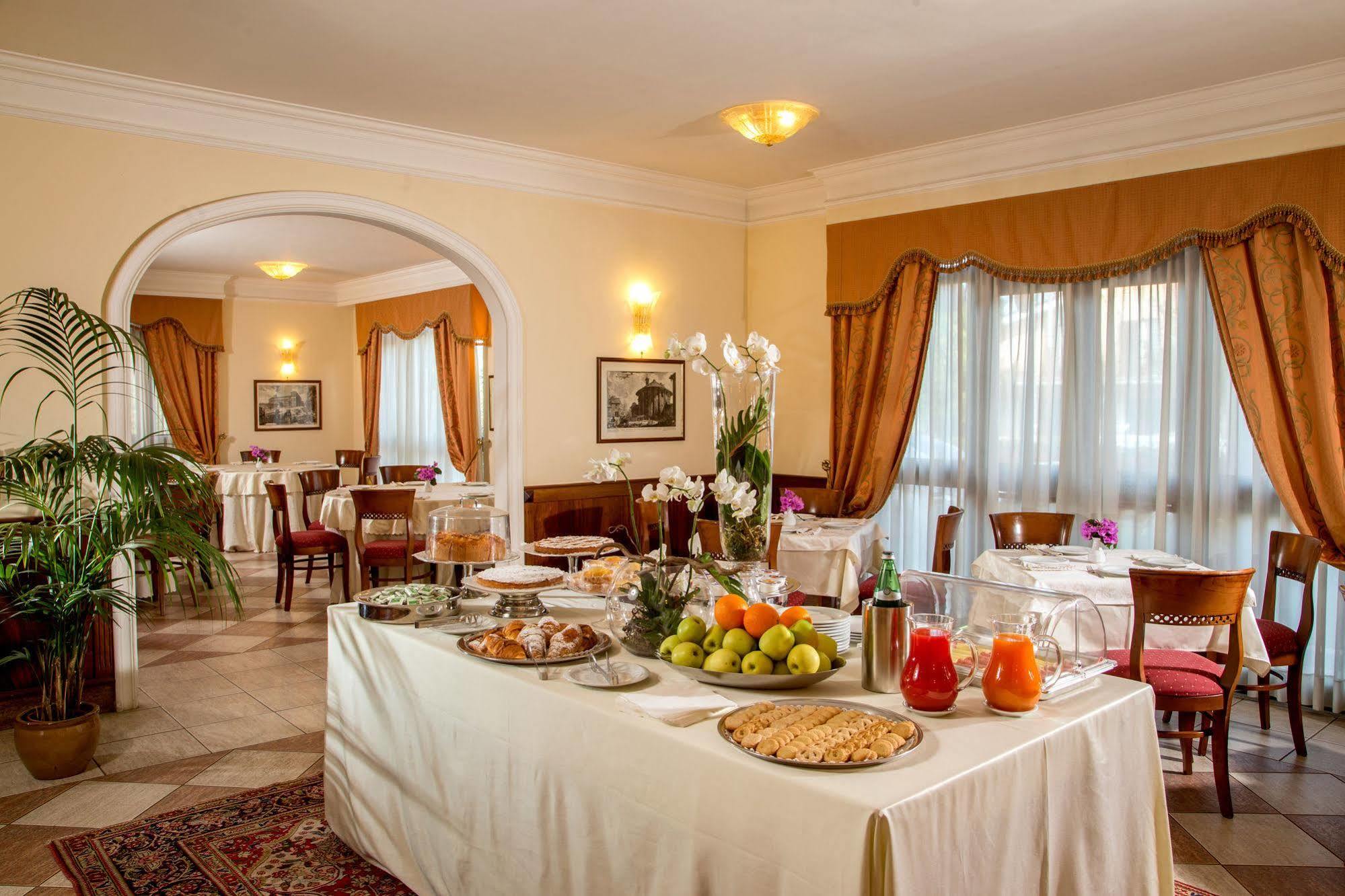 Marini Park Hotel Castel di Leva