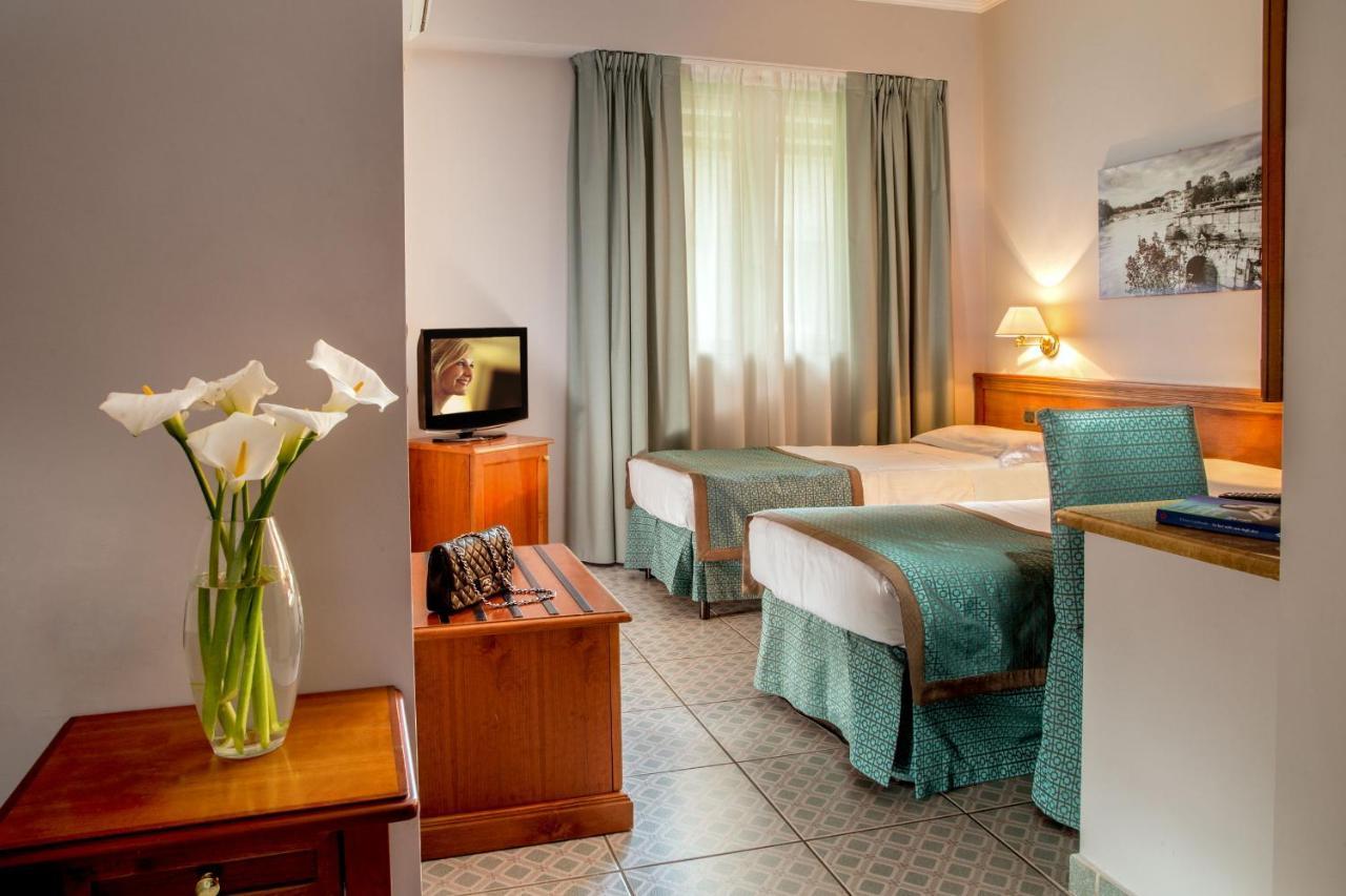 Marini Park 3* Castel di Leva