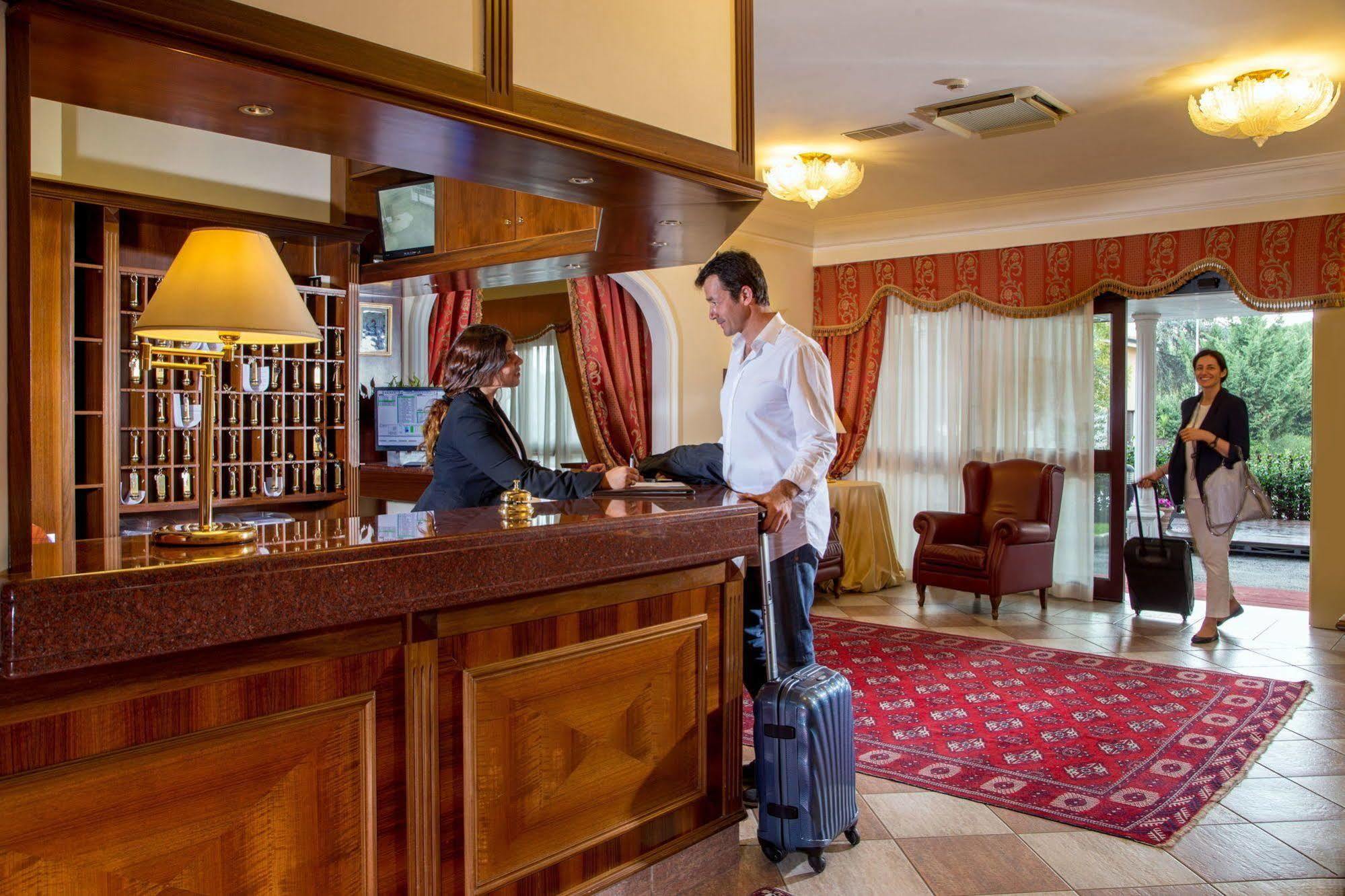 Marini Park Hotel Castel di Leva