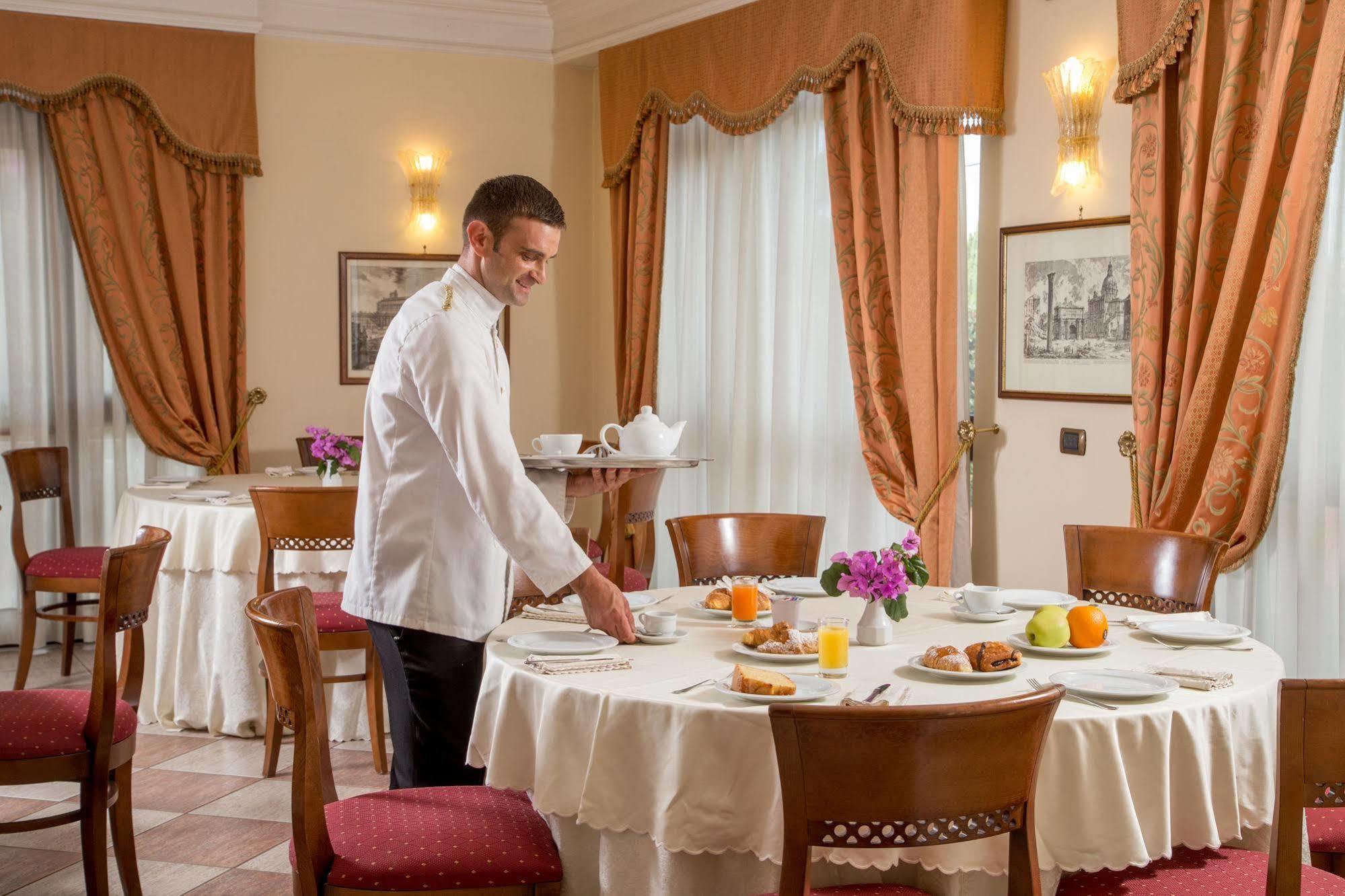 Hotel Marini Park Castel di Leva